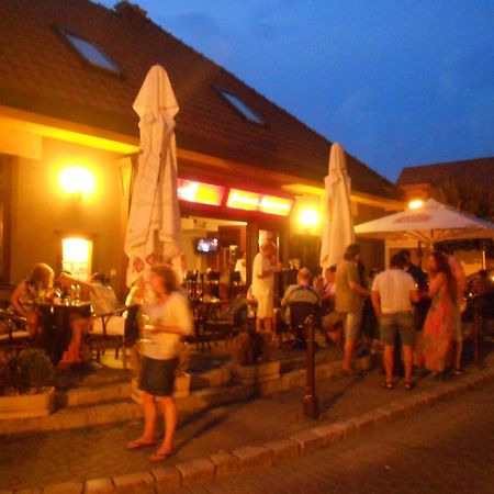 Pension & Restaurant Patriot Trnava Exterior photo