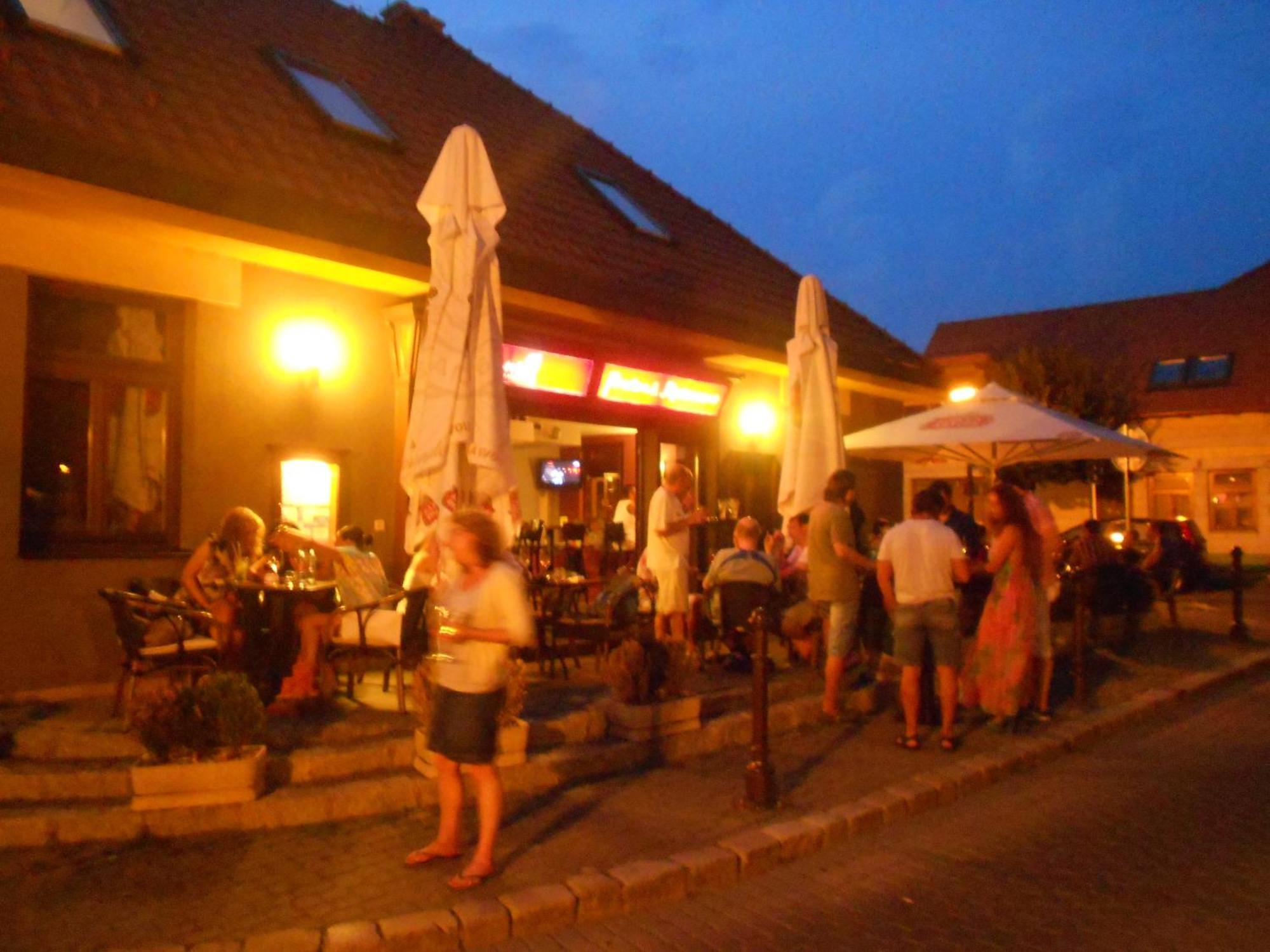 Pension & Restaurant Patriot Trnava Exterior photo